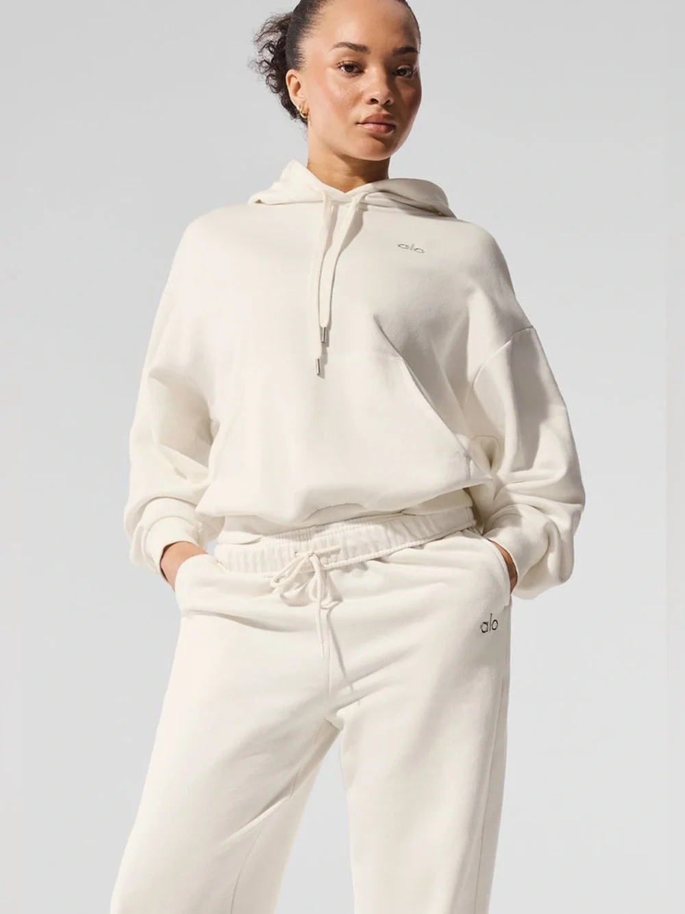 ALO Accolade Set Hoodie & Sweatpants Pants Small Hoodie Medium Bone Ivory Set